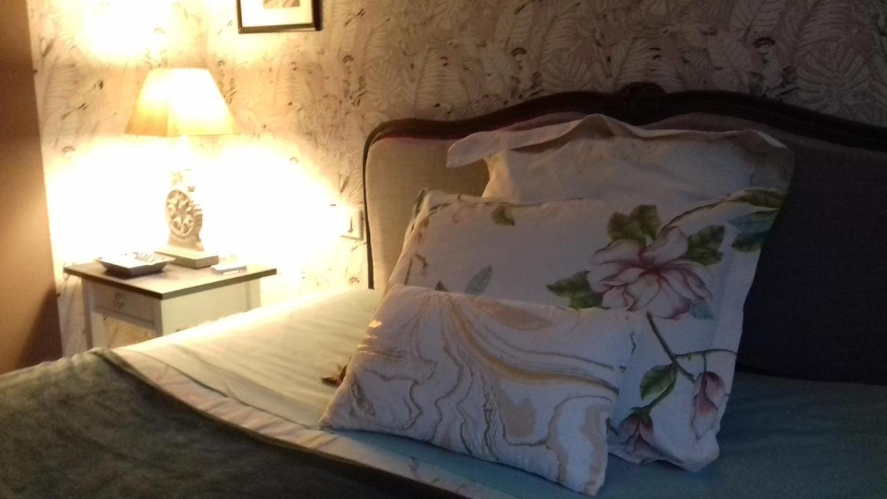 Chambre dans maison privée Awoingt Esterno foto